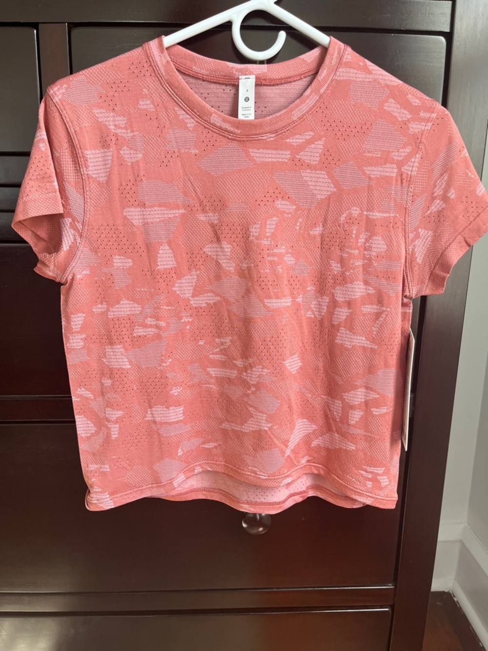 NWT lululemon athletica Short Sleeve Train to Be Tee - Coral Pink